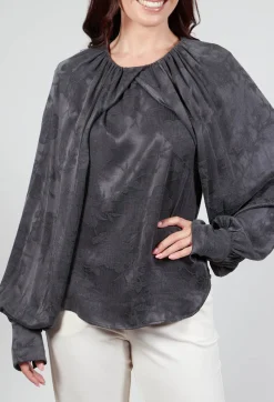 Aglaia Open Sleeve Top in Anthracite