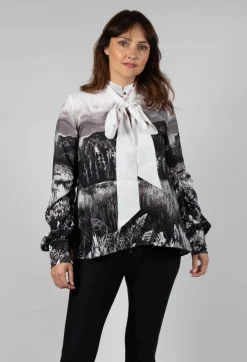Amazement Shirt in Black