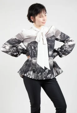 Amazement Shirt in Black