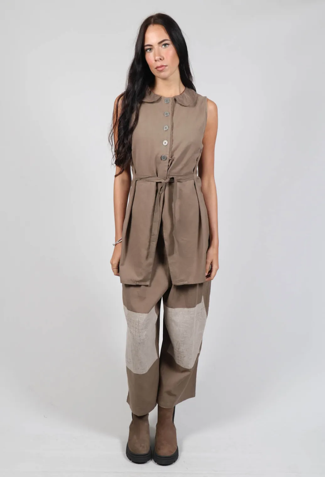 Anisa Vest in Walnut