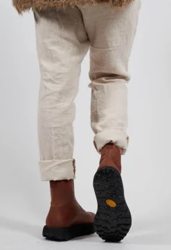 Ankle Boots with Curved Sole in Gasoline Caramello