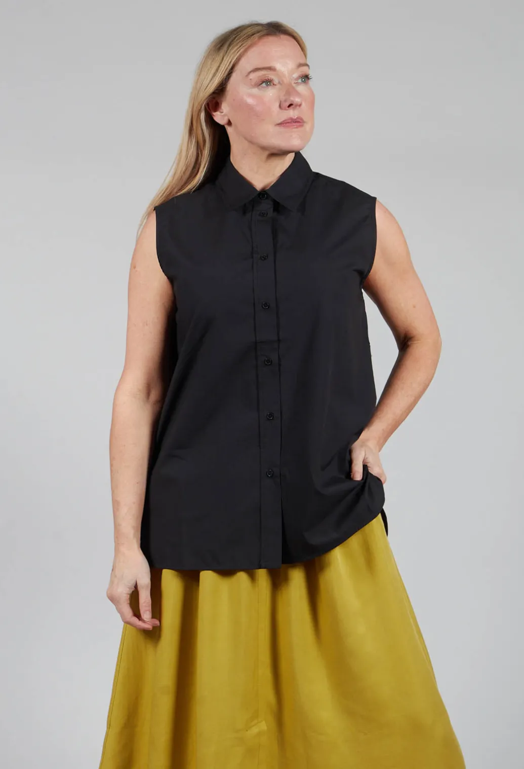 Annaalf Shirt in Black