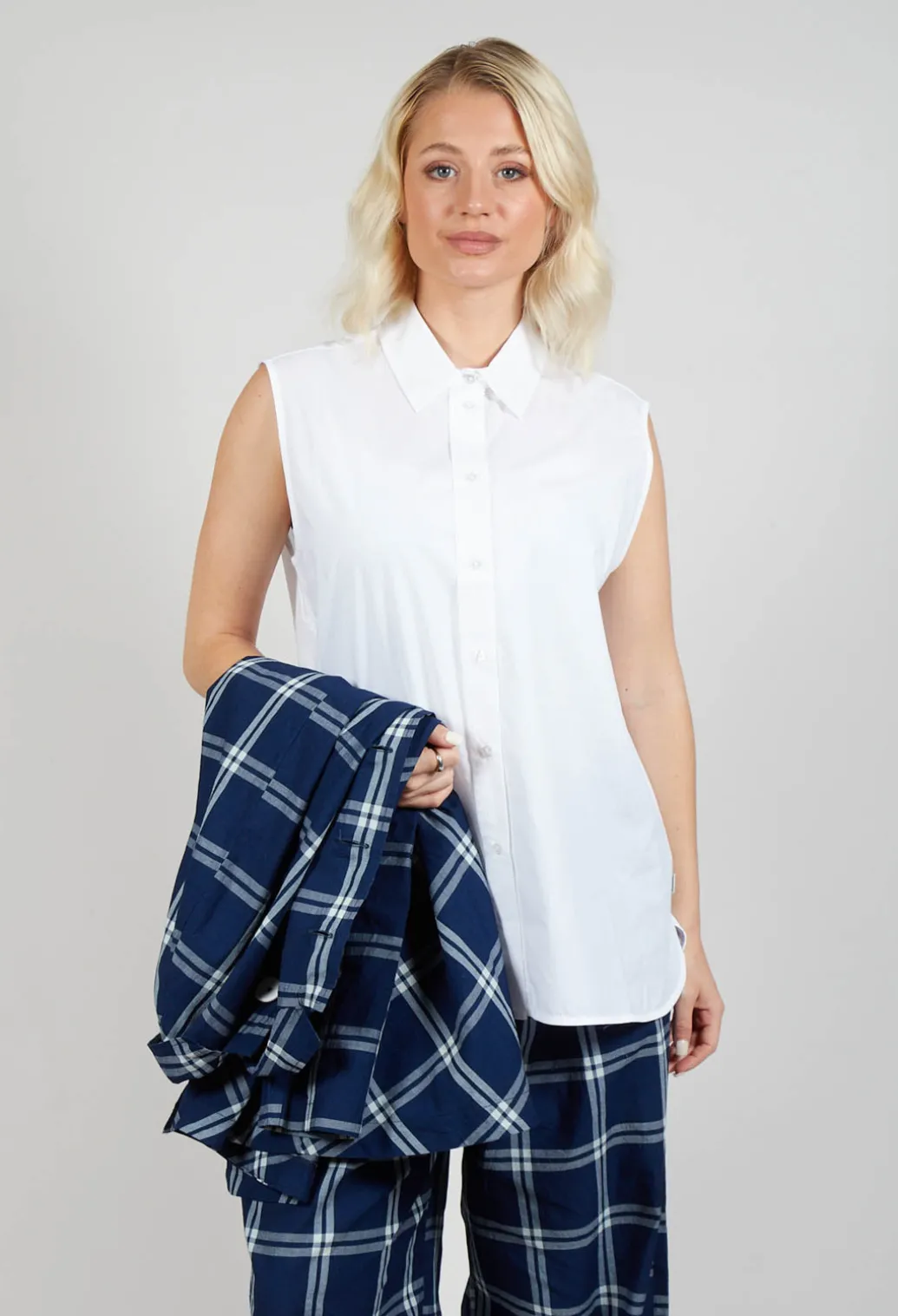 Annaalf Shirt in White