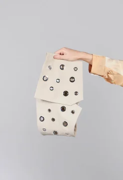 Asymmetric Belt in Sabbia