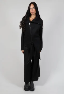 Asymmetric Strech Fleece in Black