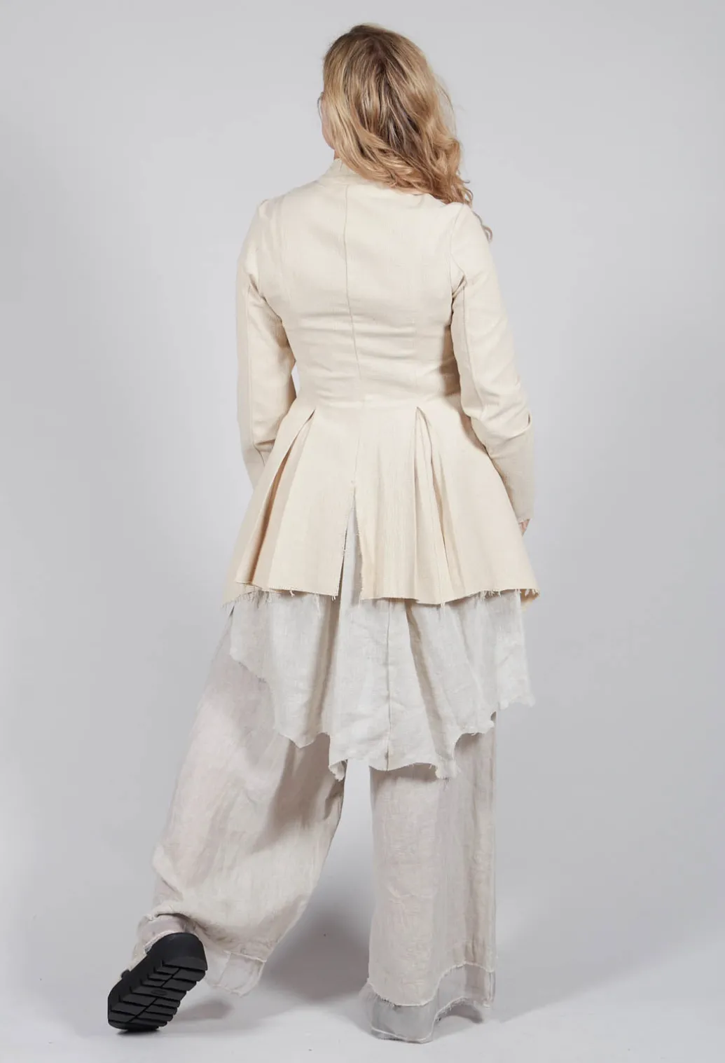 Asymmetrical Jacket in Cotone and Garza Di Lino Sand