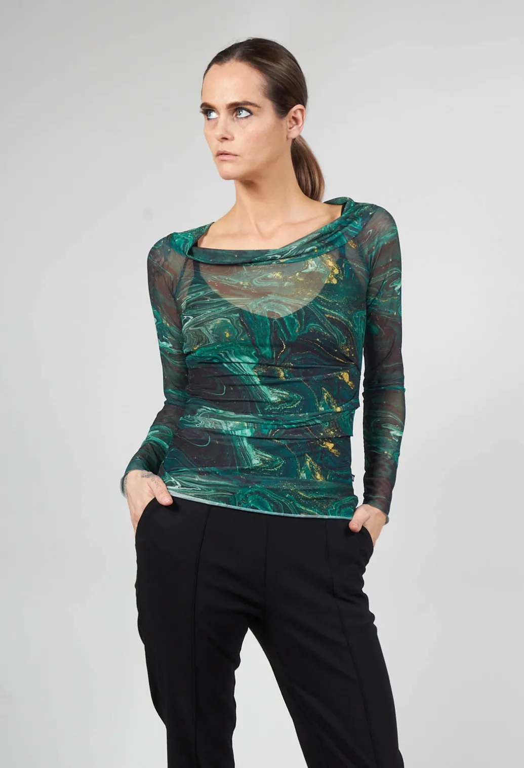 Atik Shirt in Black Dark Green