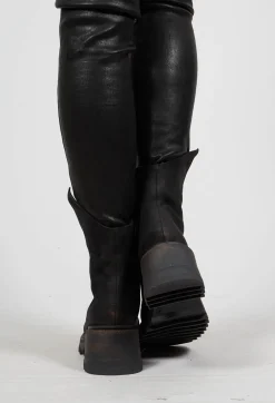 Aviva Chelsea Boot in Black