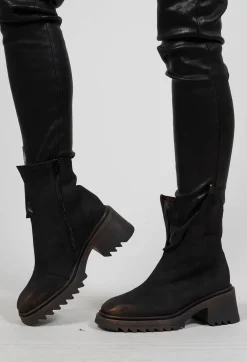 Aviva Chelsea Boot in Black