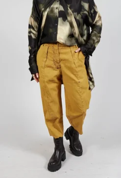 Baggy Les Trousers in Ocra
