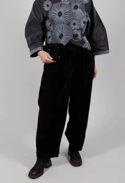 Balloon Leg Trousers in Black
