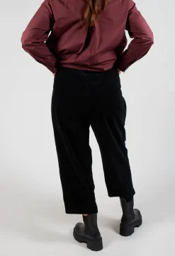 Balloon Leg Trousers in Black