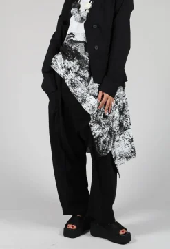 Balloon Trousers in Black
