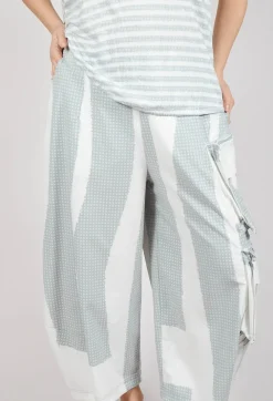 Balloon Trousers with Feature Pockets in Grey Print