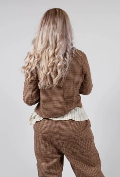 Begonia Jacket in Laineu British