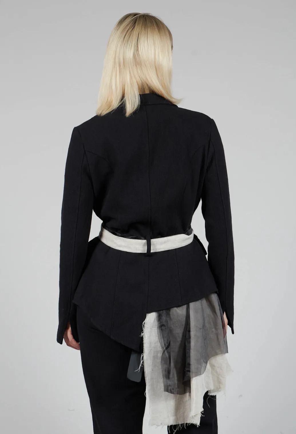Belted Linen Jacket in Nero