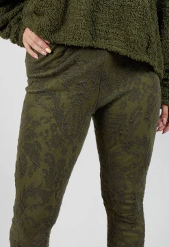 Bemaß Trousers in Freund