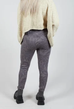 Bemaß Trousers in Teddy