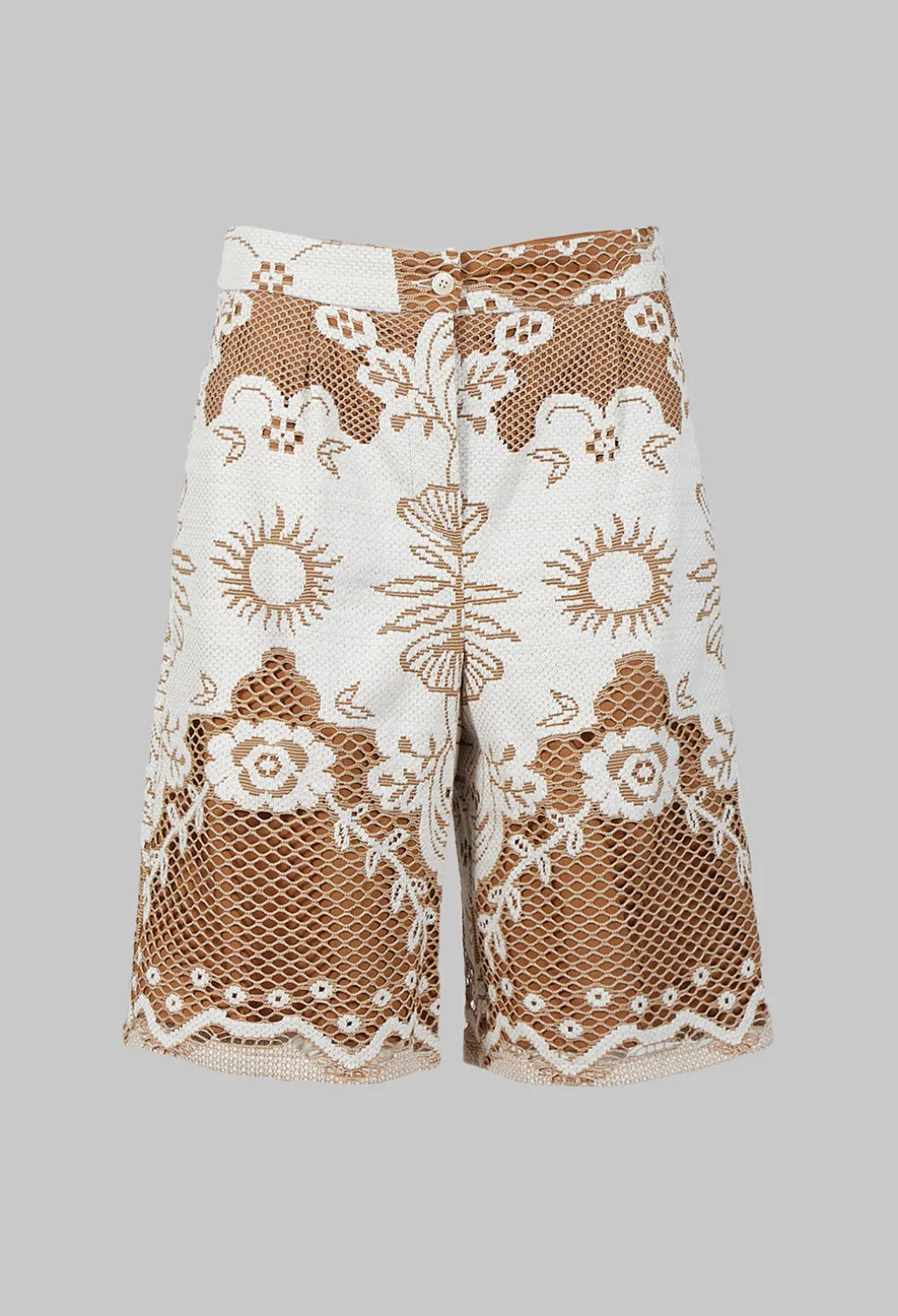Bermuda Shorts in Tan Brown