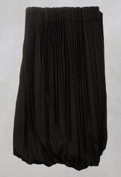 Black Pleated Skirt in Fine Virgin Wool