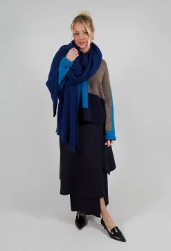 Block Colour Jumper in Crusca Sky and Blu