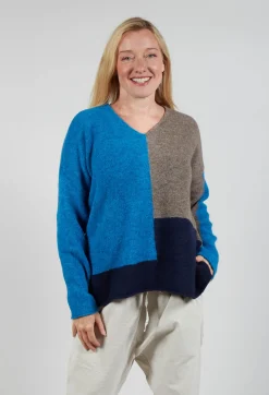 Block Colour Jumper in Crusca Sky and Blu