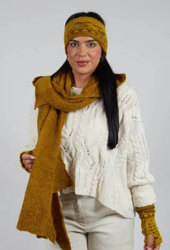 Block Wool Scarf in Mustard