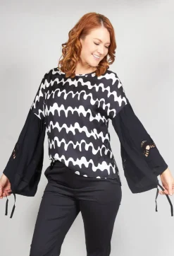 Blouse in Black