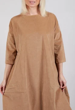 Boat Neck Dress V in Sugar
