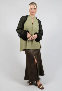 Bolero Sleeves in Black