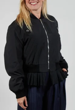 Bomber Jacket in Nero