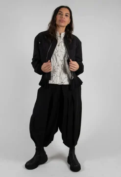 Bomber Jacket in Nero