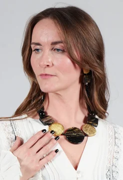 Bonbon Choker in Galassia