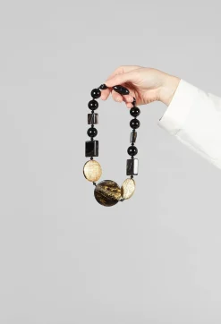 Bonbon Choker in Galassia