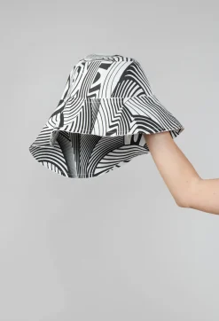 BONE Hat in White with Black