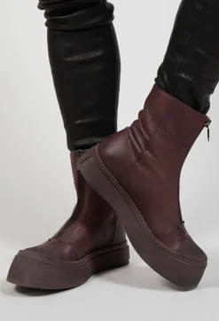 Boots With Front Zip in Gasoline Melanzana