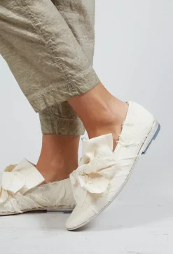 Bow Shoes in Callas