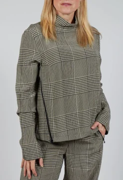 Brody Jumper in Crumble