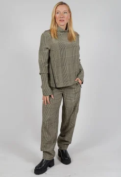 Brody Jumper in Crumble