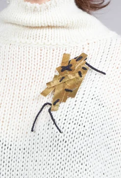 Brooch in Gold and Black