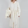 Brullook Coats in Schnee
