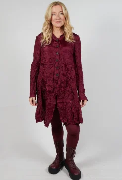 Button Plisse Shirt in Merlot Cloud