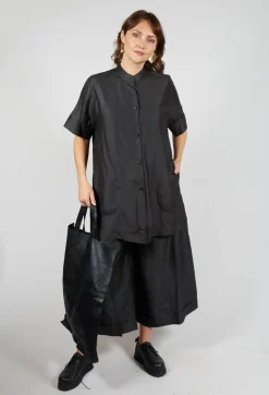Button Up Shirt in Black