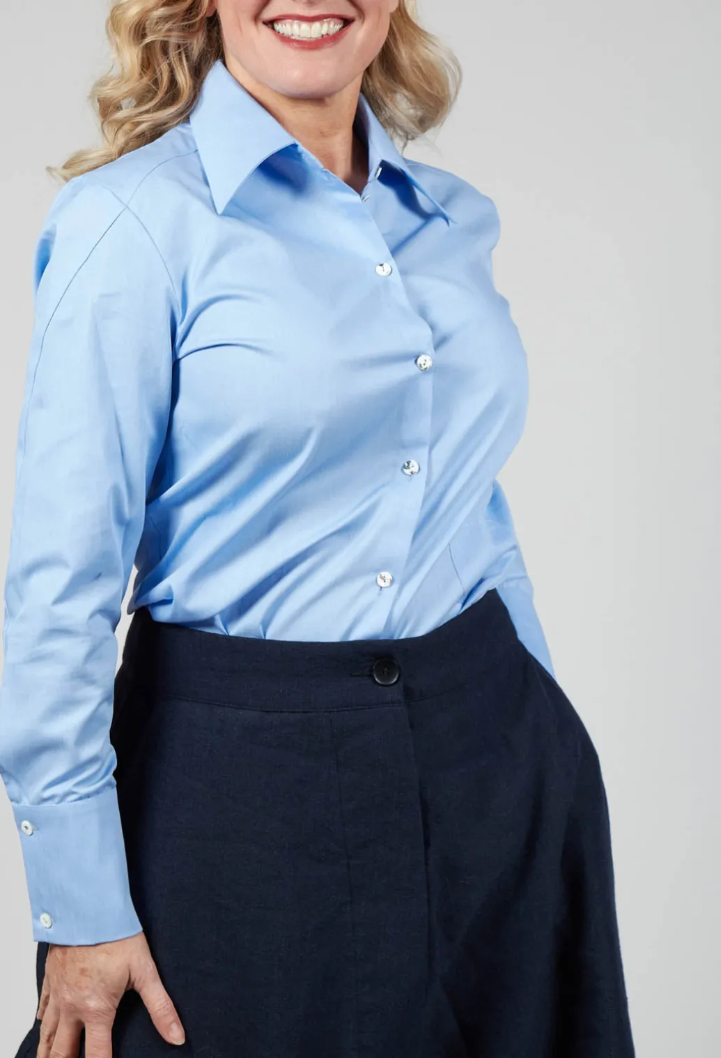Button Up Shirt in Blue