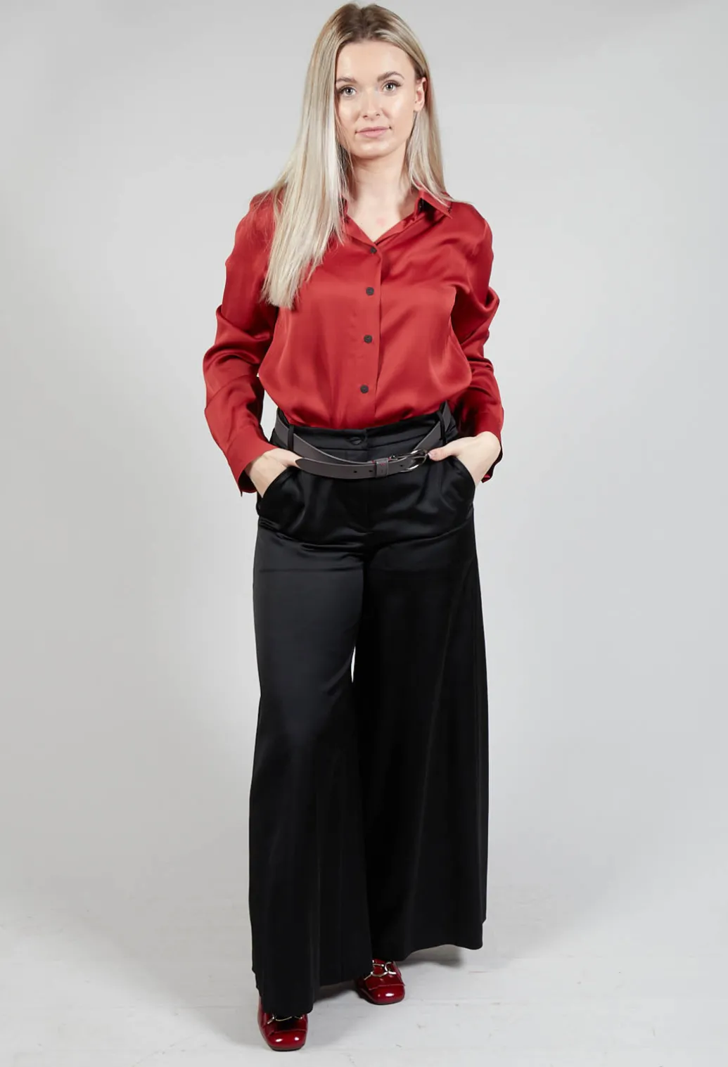 Button Up Shirt in Red