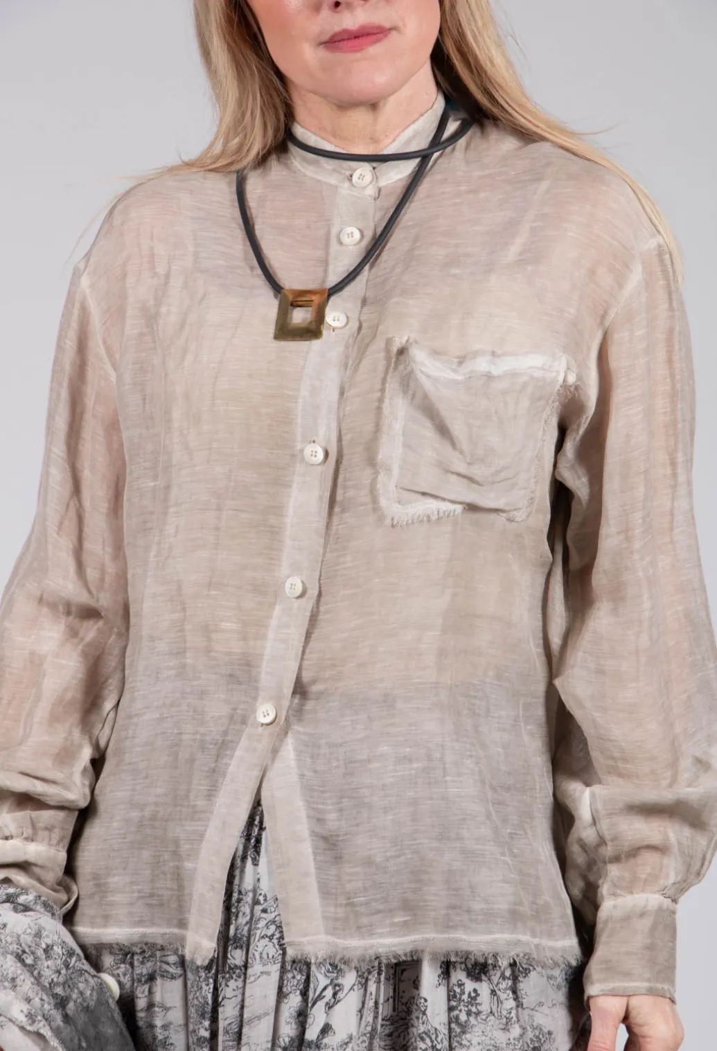 Button Up Shirt in Tinto Freddo Desert