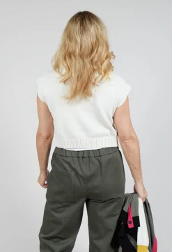 Cable Knit Sweater Vest in Off White