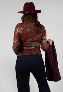 Calm Top in Burgundy