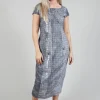 Capped Sleeve Slim Fit Dress in Placed Black Print