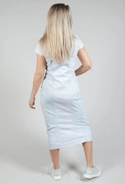 Capped Sleeve Slim Fit Dress in Placed Grey Print